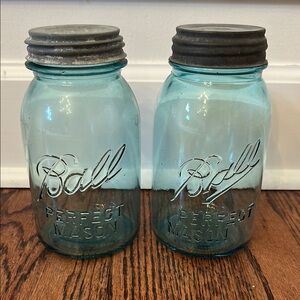 Blue Mason Jars with Lids